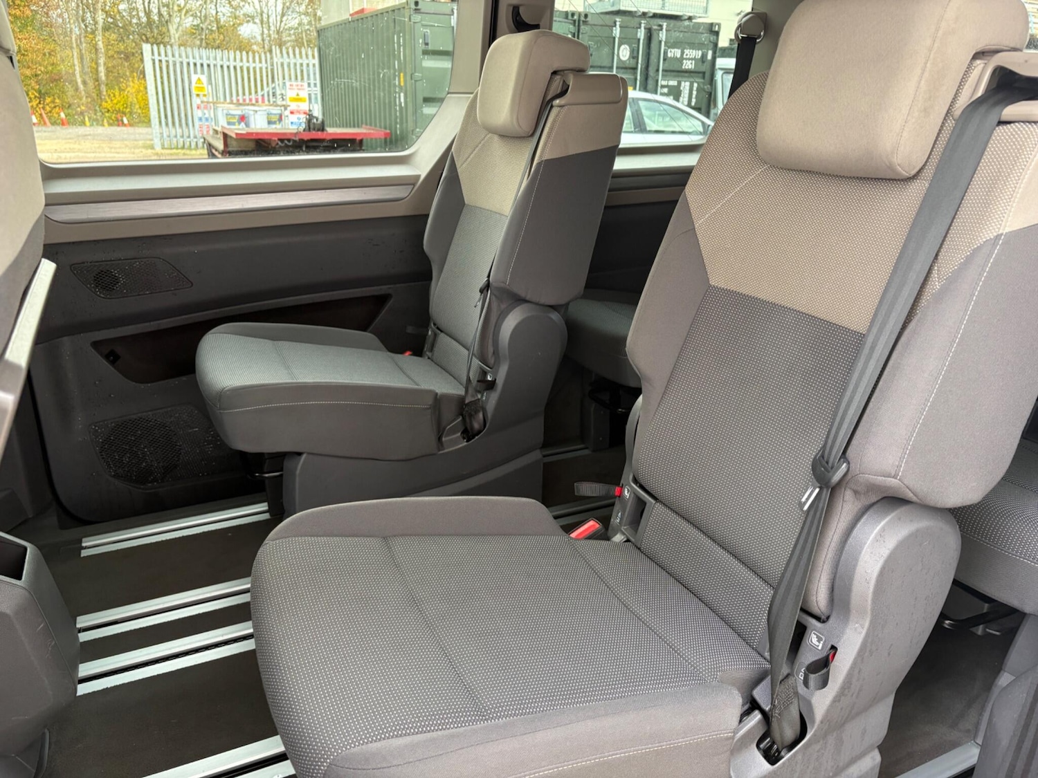 Used Volkswagen Multivan 2024 for sale - 76512794: Photo 14