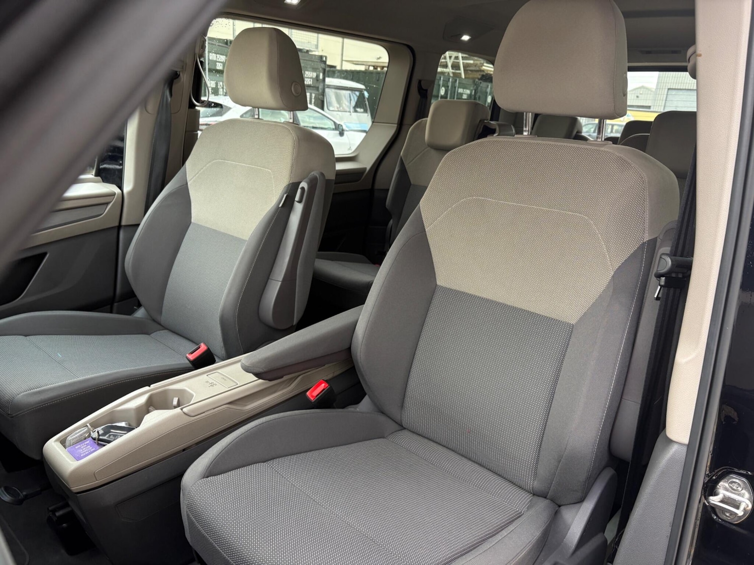 Used Volkswagen Multivan 2024 for sale - 76512794: Photo 16