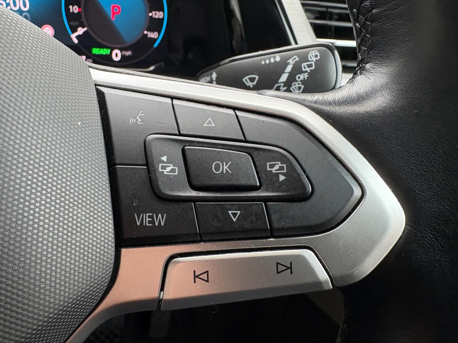 Used Volkswagen Multivan 2024 for sale - 76512794: Photo 23