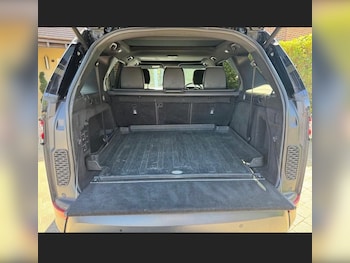 Used Land Rover Discovery 2017 for sale - 78429923: Photo