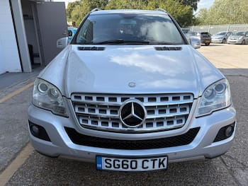 Used Mercedes-Benz M Class 2010 for sale - 79634065: Photo