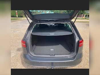 Used Volkswagen Passat 2016 for sale - 78809642: Photo