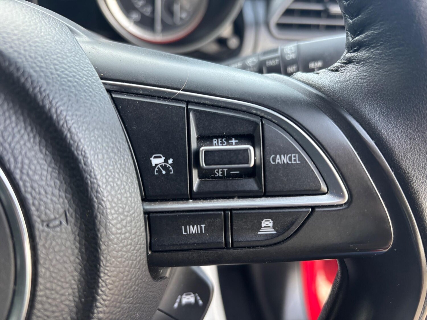 Used Suzuki Swift 2023 for sale - 77598724: Photo 37