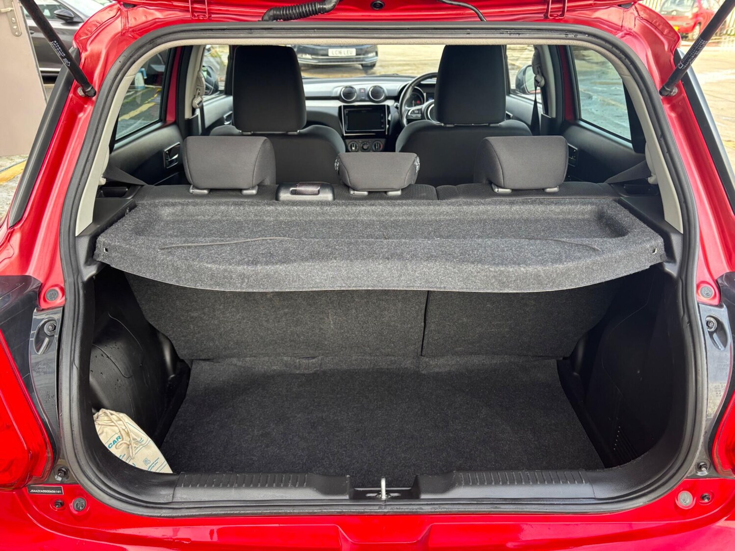 Used Suzuki Swift 2023 for sale - 77598724: Photo 42