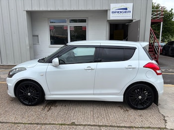 Used Suzuki Swift 2015 for sale - 78609351: Photo