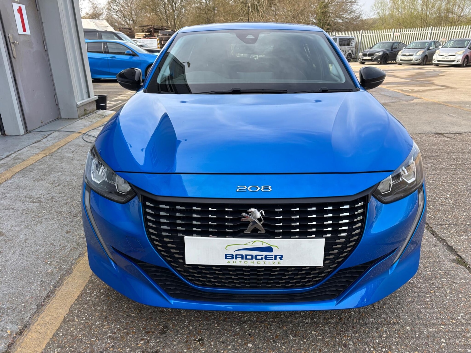 Used Peugeot 208 2023 for sale - 77993503: Photo 2