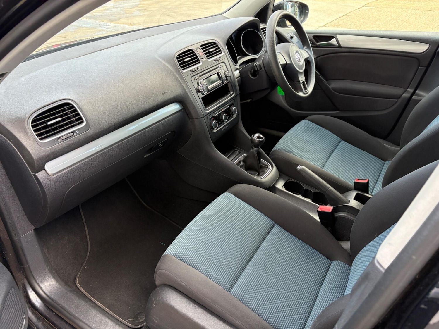 Used Volkswagen Golf 2012 for sale - 76370076: Photo 13