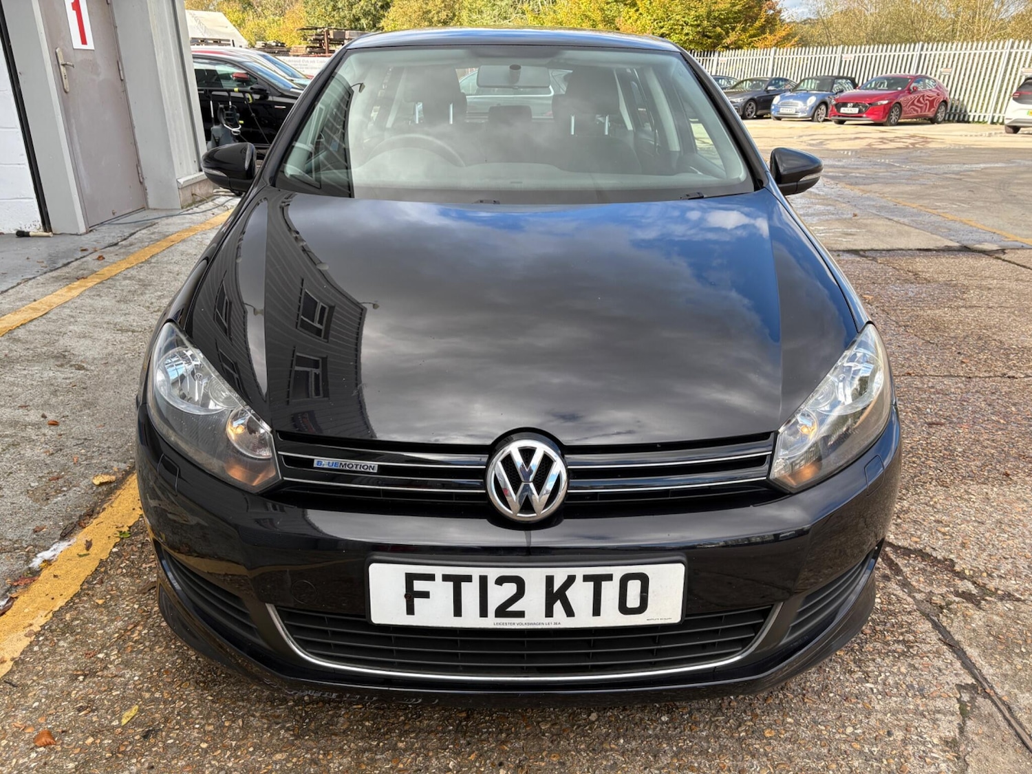Used Volkswagen Golf 2012 for sale - 76370076: Photo 2
