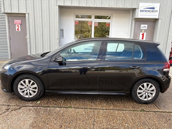 Used Volkswagen Golf 2012 for sale - 76370076: Photo