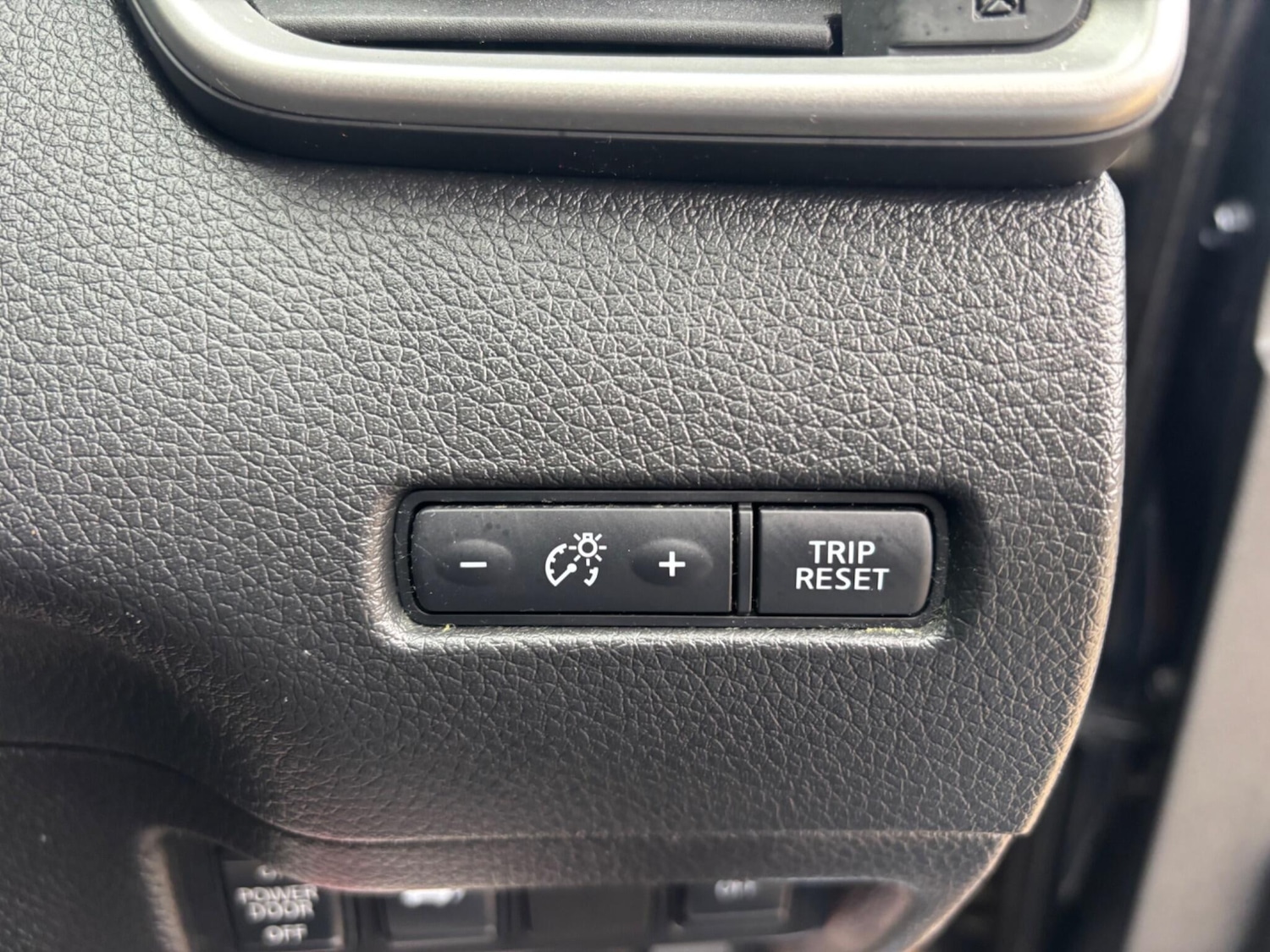 Used Nissan X-Trail 2016 for sale - 76424391: Photo 38