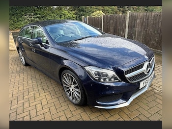 Mercedes-Benz - CLS