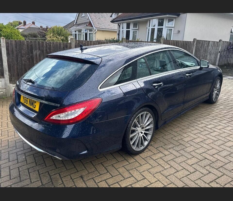 Used Mercedes-Benz CLS 2015 for sale - 76136721: Photo 2