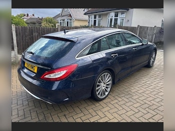 Used Mercedes-Benz CLS 2015 for sale - 76136721: Photo