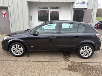 Used Vauxhall Astra 2008 for sale - 78100576: Photo