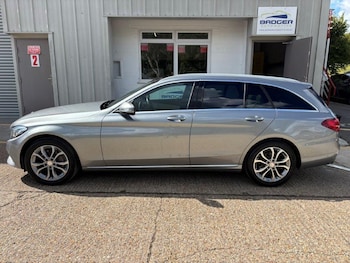 Used Mercedes-Benz C-Class 2015 for sale - 75884505: Photo