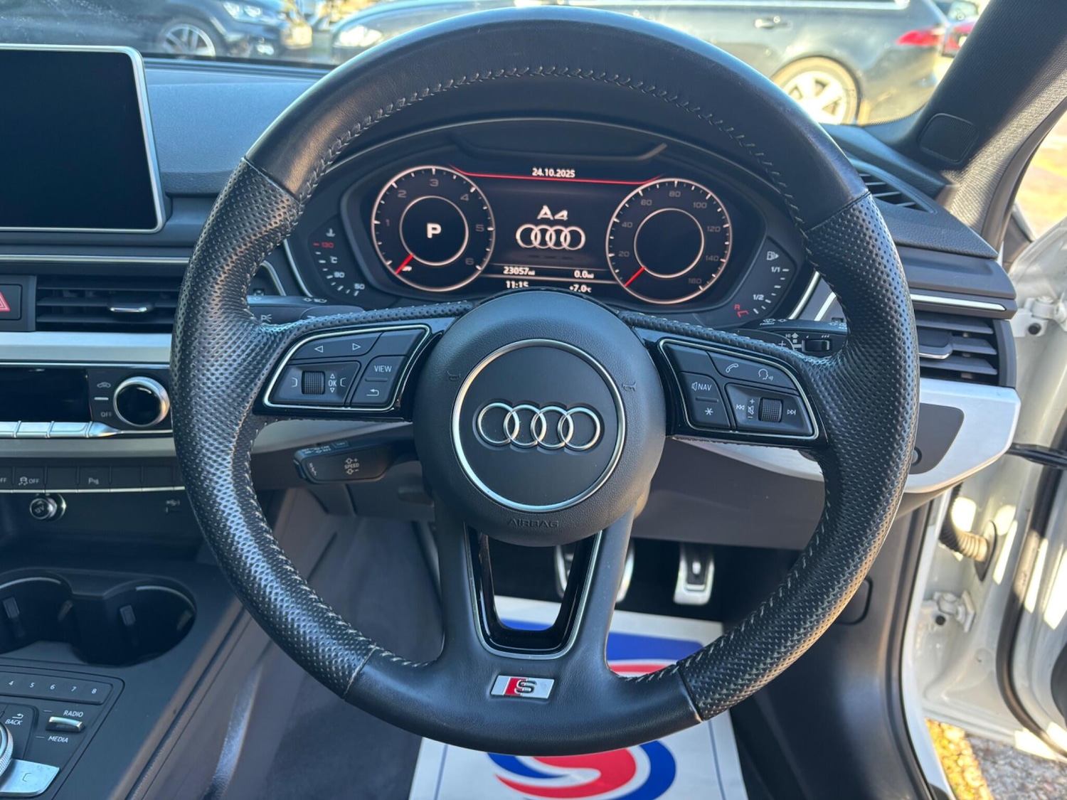 Used Audi A4 Avant 2019 for sale - 76360288: Photo 38