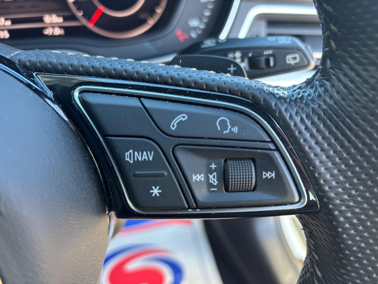 Used Audi A4 Avant 2019 for sale - 76360288: Photo 40