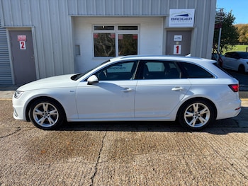 Used Audi A4 Avant 2019 for sale - 76360288: Photo