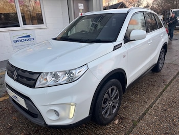 2017 (17) - 1.6 SZ4 5dr