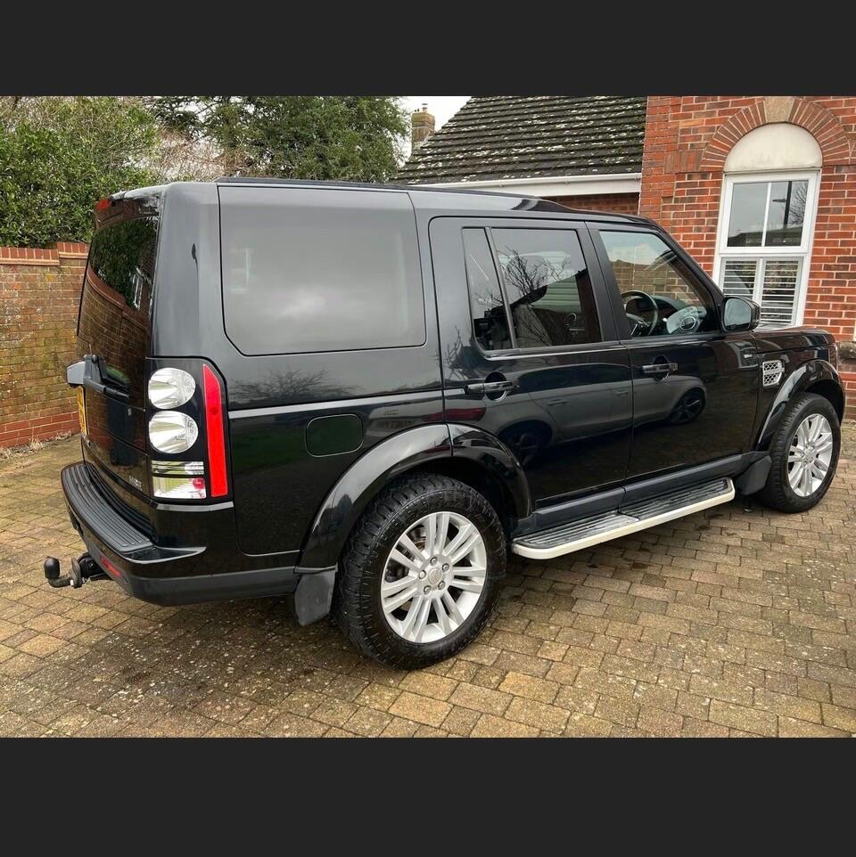 Used Land Rover Discovery 4 for sale - 77696599: Photo 3
