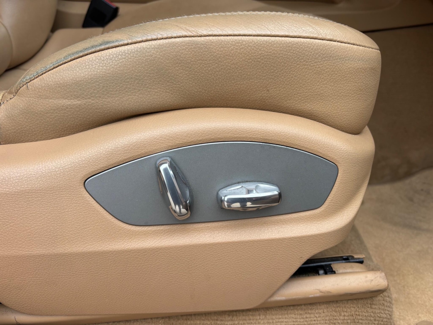 Used Porsche Cayenne 2013 for sale - 76562492: Photo 39