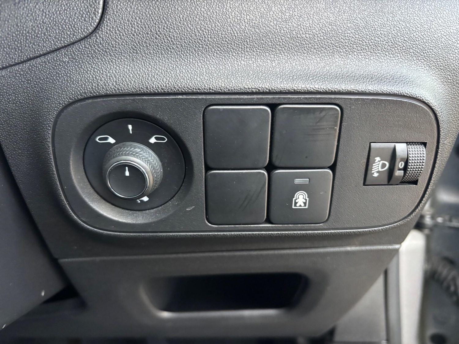 Used Citroen C3 2023 for sale - 76644817: Photo 37