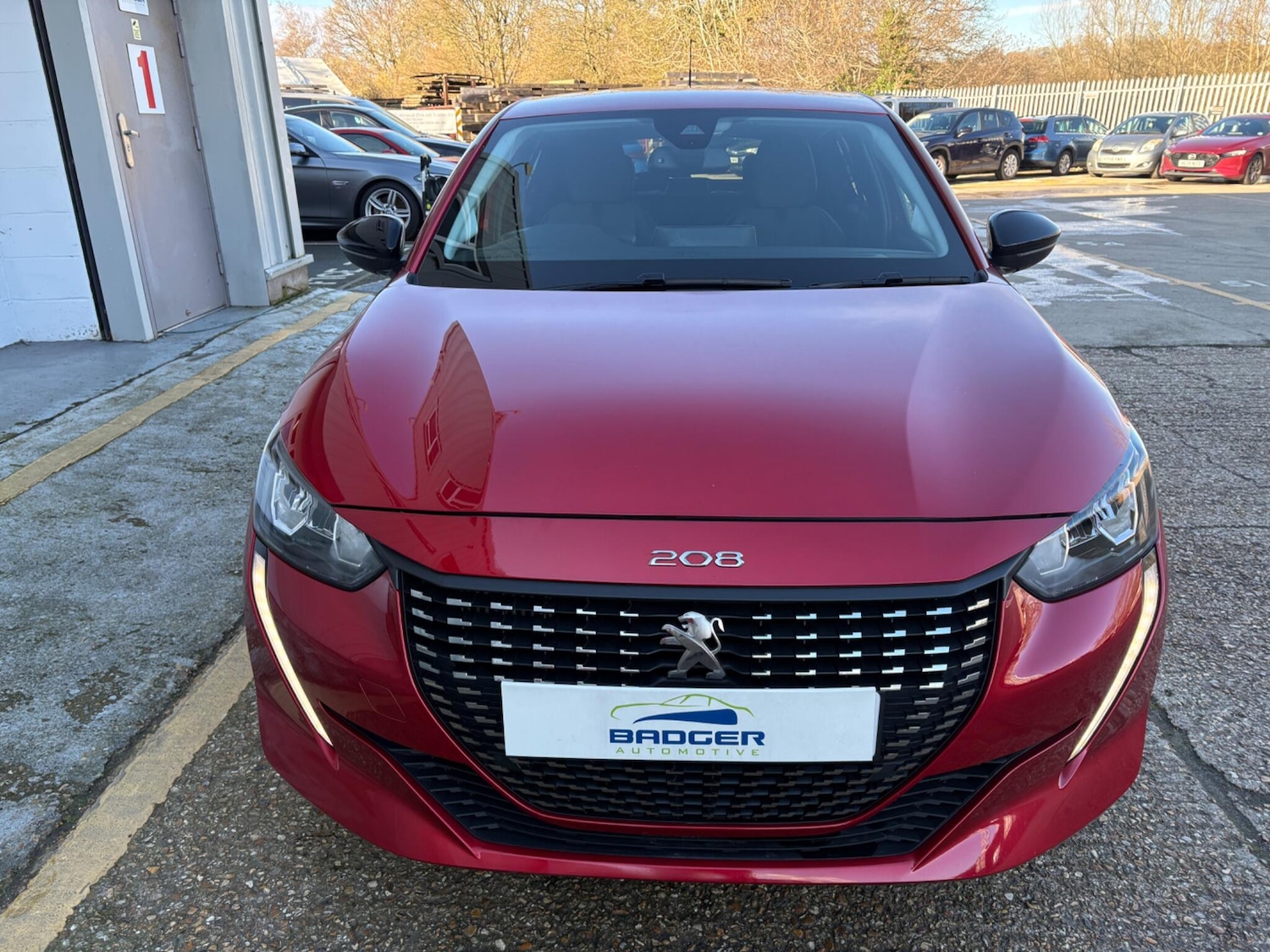 Used Peugeot 208 2023 for sale - 77440605: Photo 2