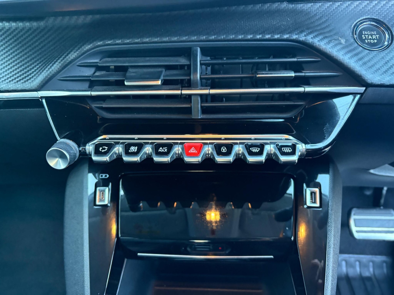 Used Peugeot 208 2023 for sale - 77440605: Photo 24