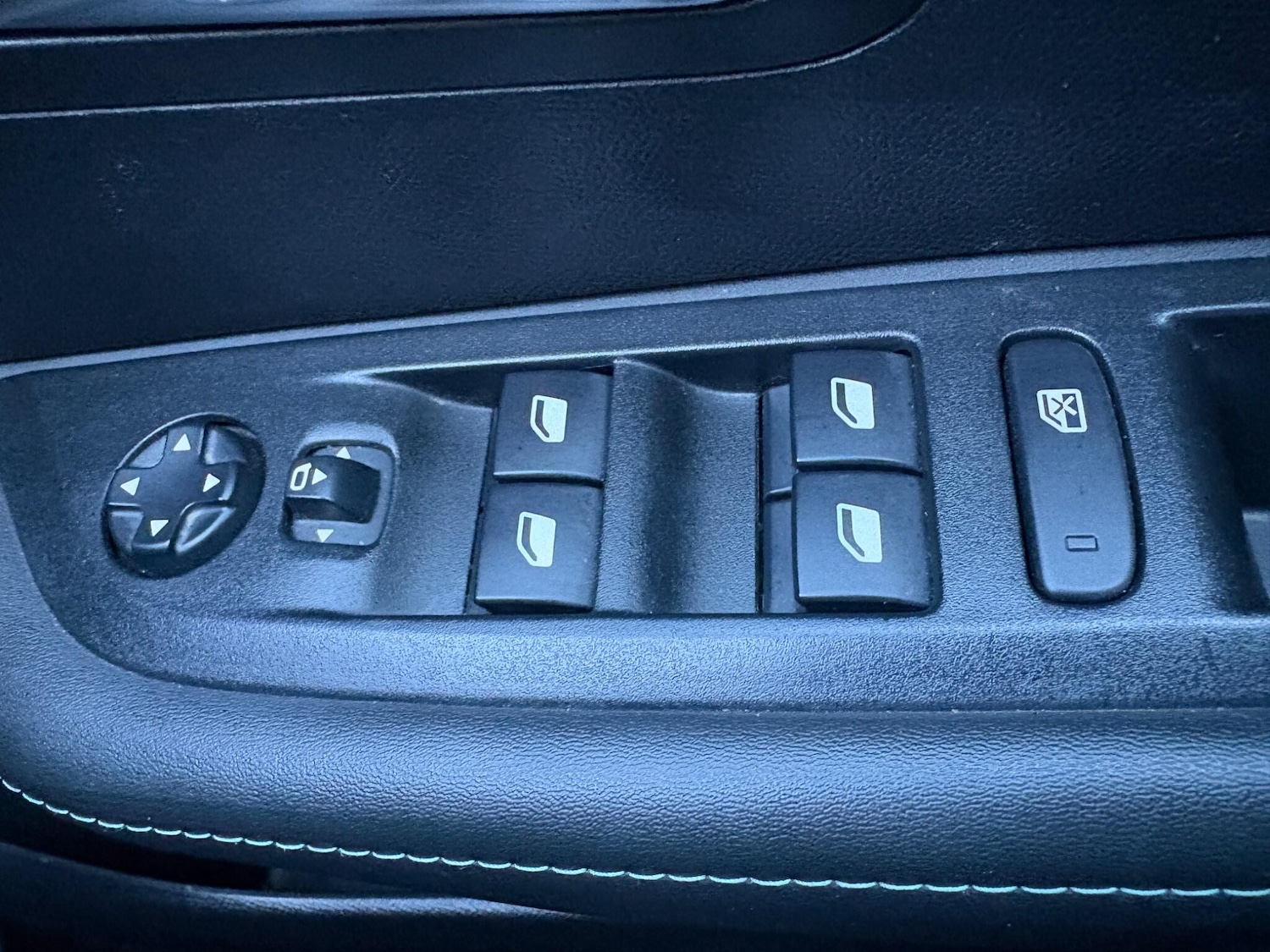 Used Peugeot 208 2023 for sale - 77440605: Photo 33