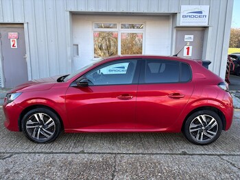 Used Peugeot 208 2023 for sale - 77440605: Photo