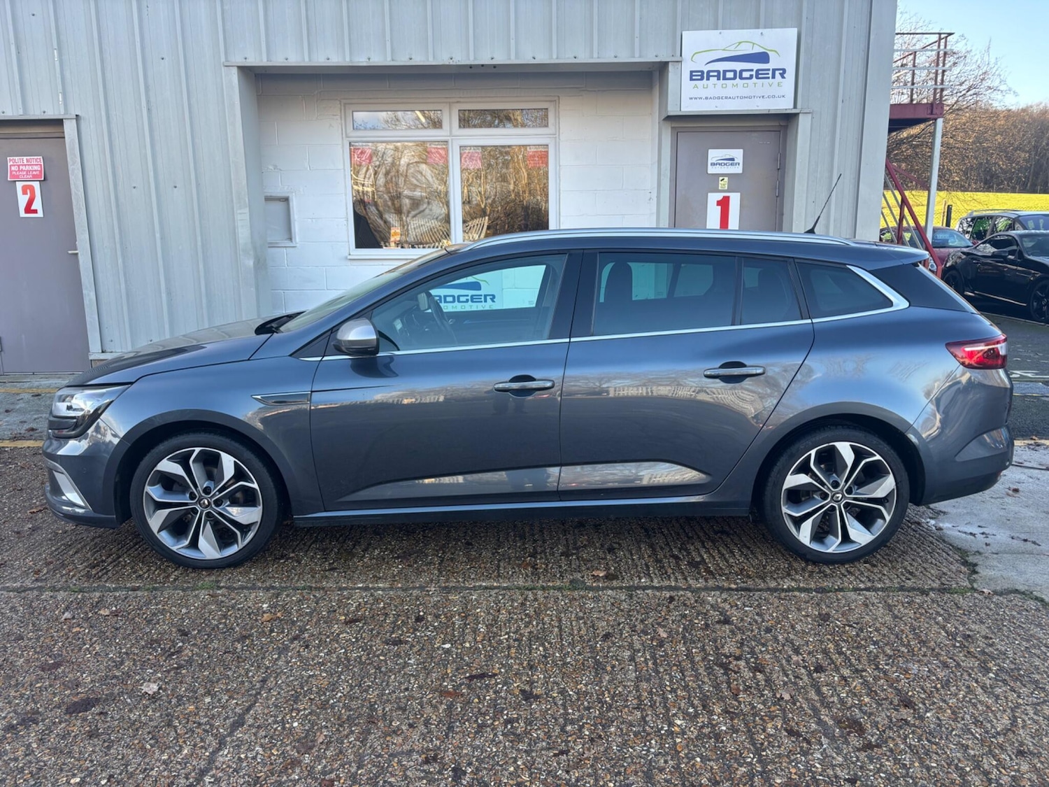 Used Renault Megane 2020 for sale - 76898971: Photo 4