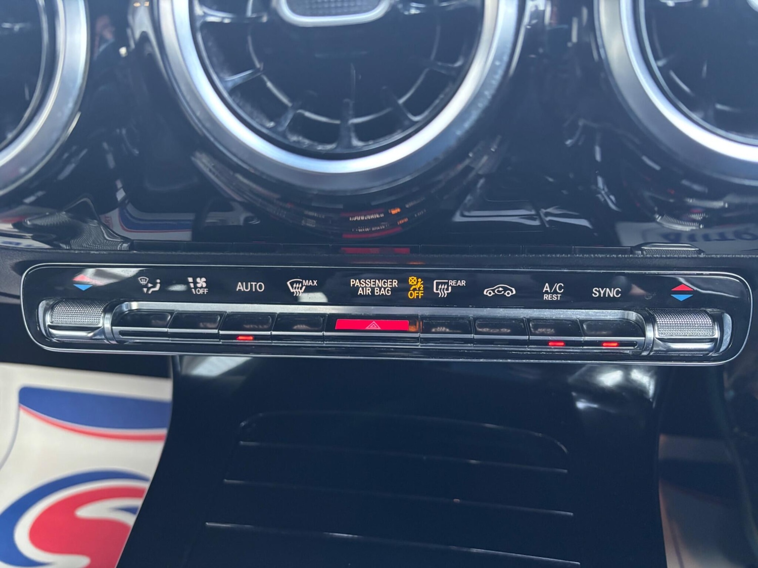 Used Mercedes-Benz A-Class 2018 for sale - 77143328: Photo 26