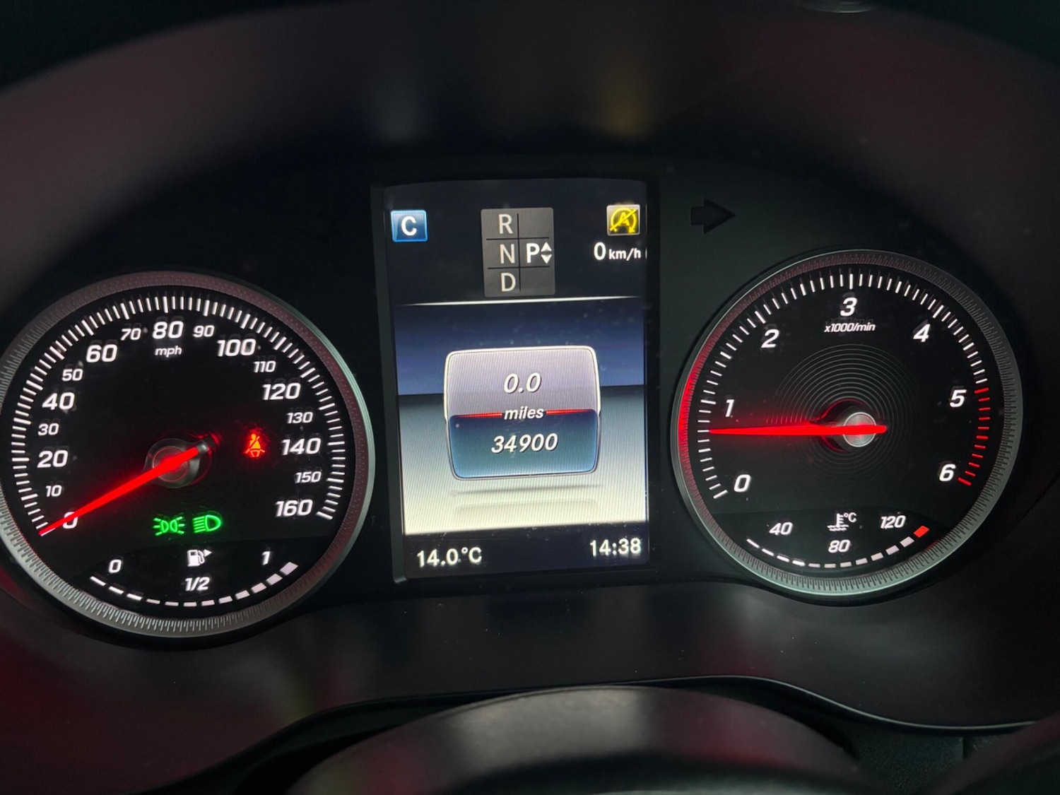 Used Mercedes-Benz GLC 2017 for sale - 76926510: Photo 32