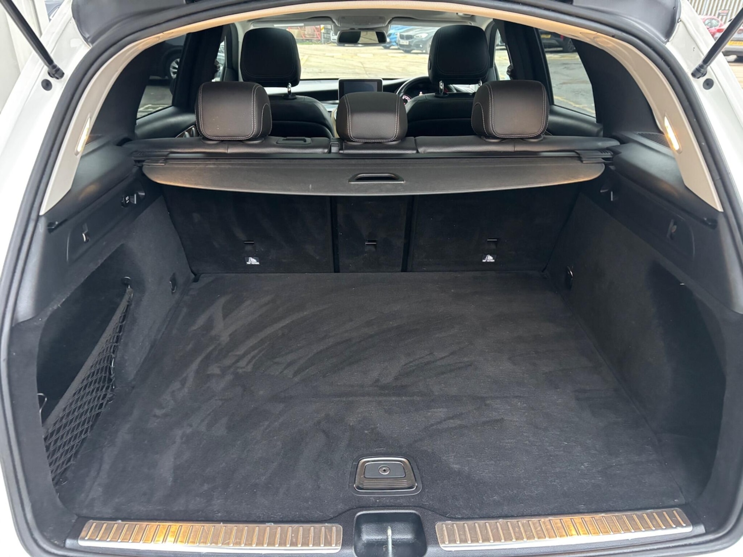 Used Mercedes-Benz GLC 2017 for sale - 76926510: Photo 44