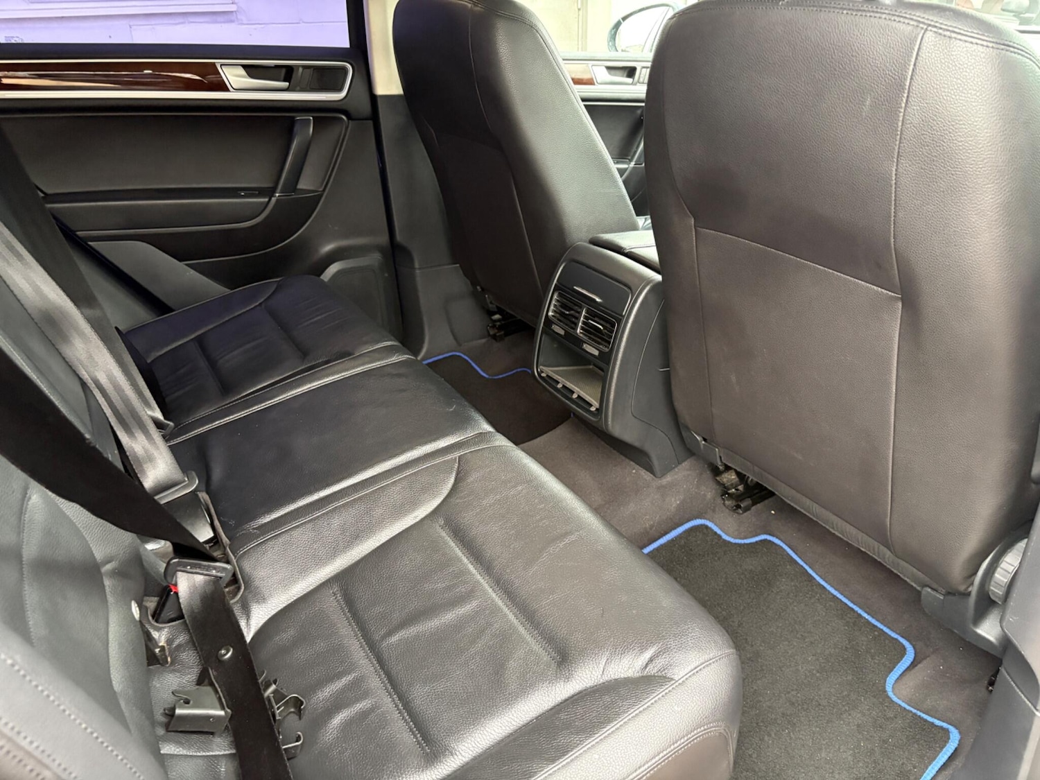 Used Volkswagen Touareg 2014 for sale - 76832383: Photo 12