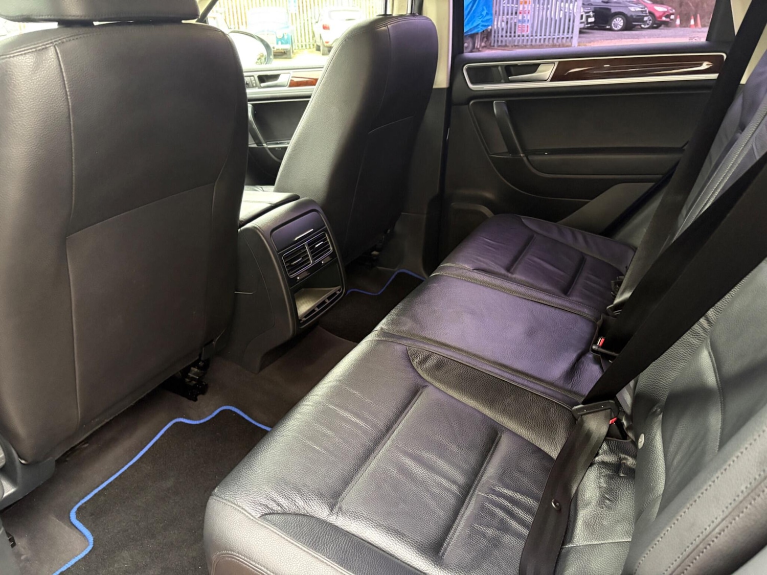 Used Volkswagen Touareg 2014 for sale - 76832383: Photo 15