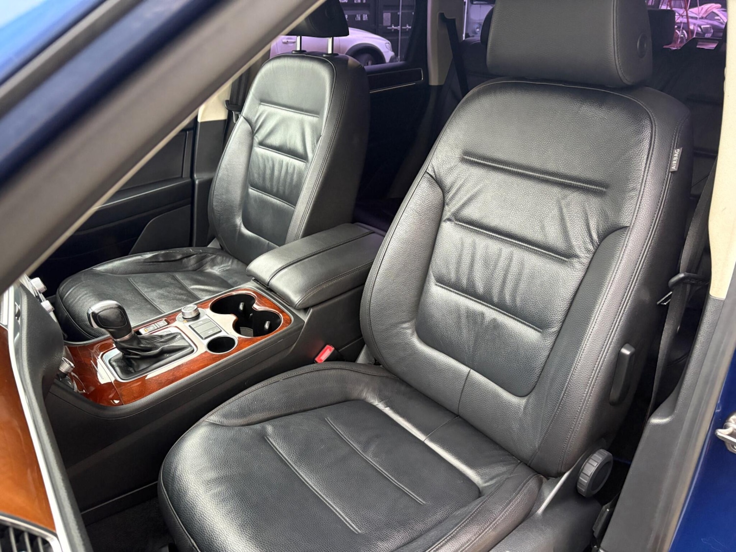 Used Volkswagen Touareg 2014 for sale - 76832383: Photo 17