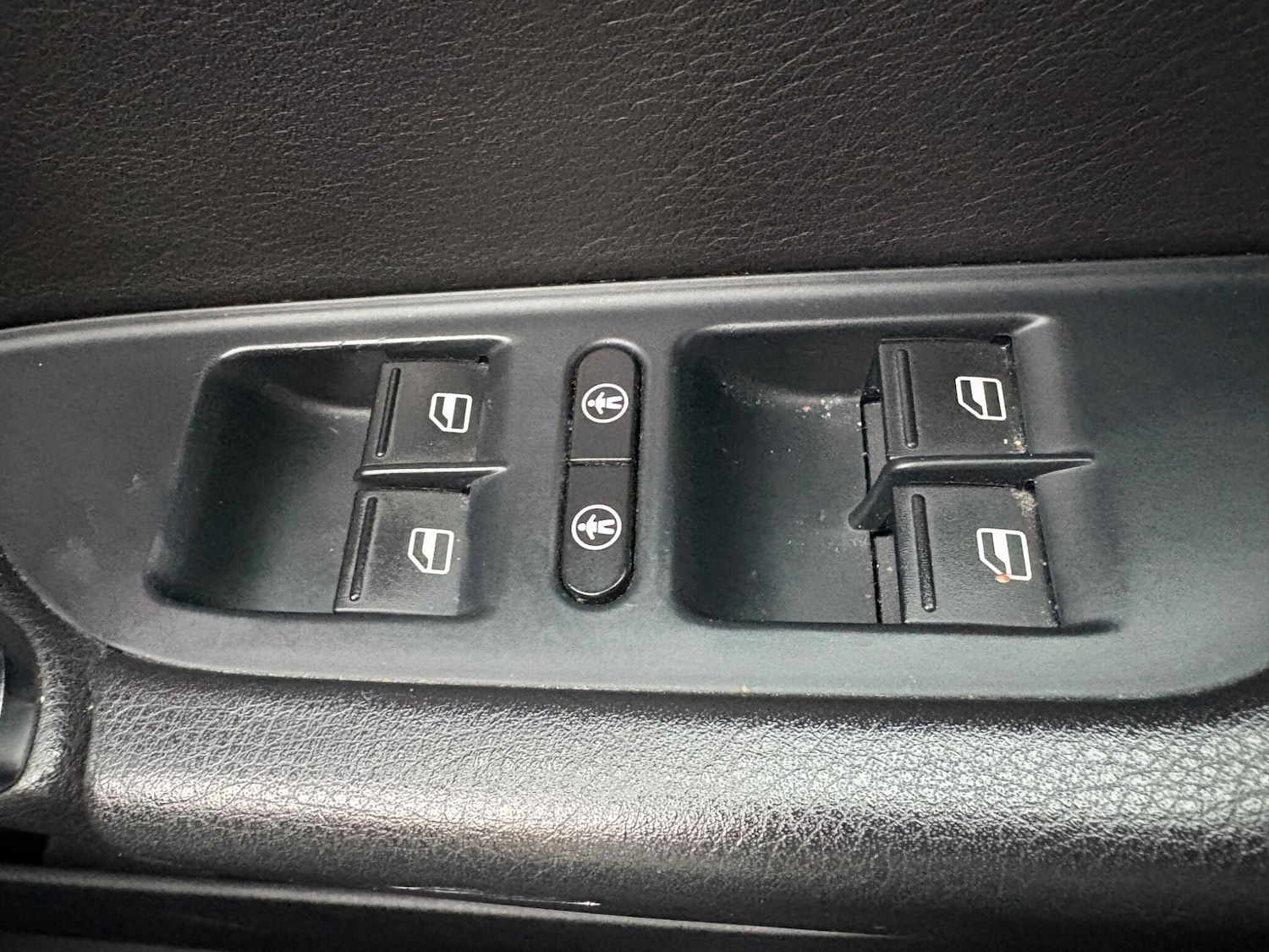 Used Volkswagen Touareg 2014 for sale - 76832383: Photo 33