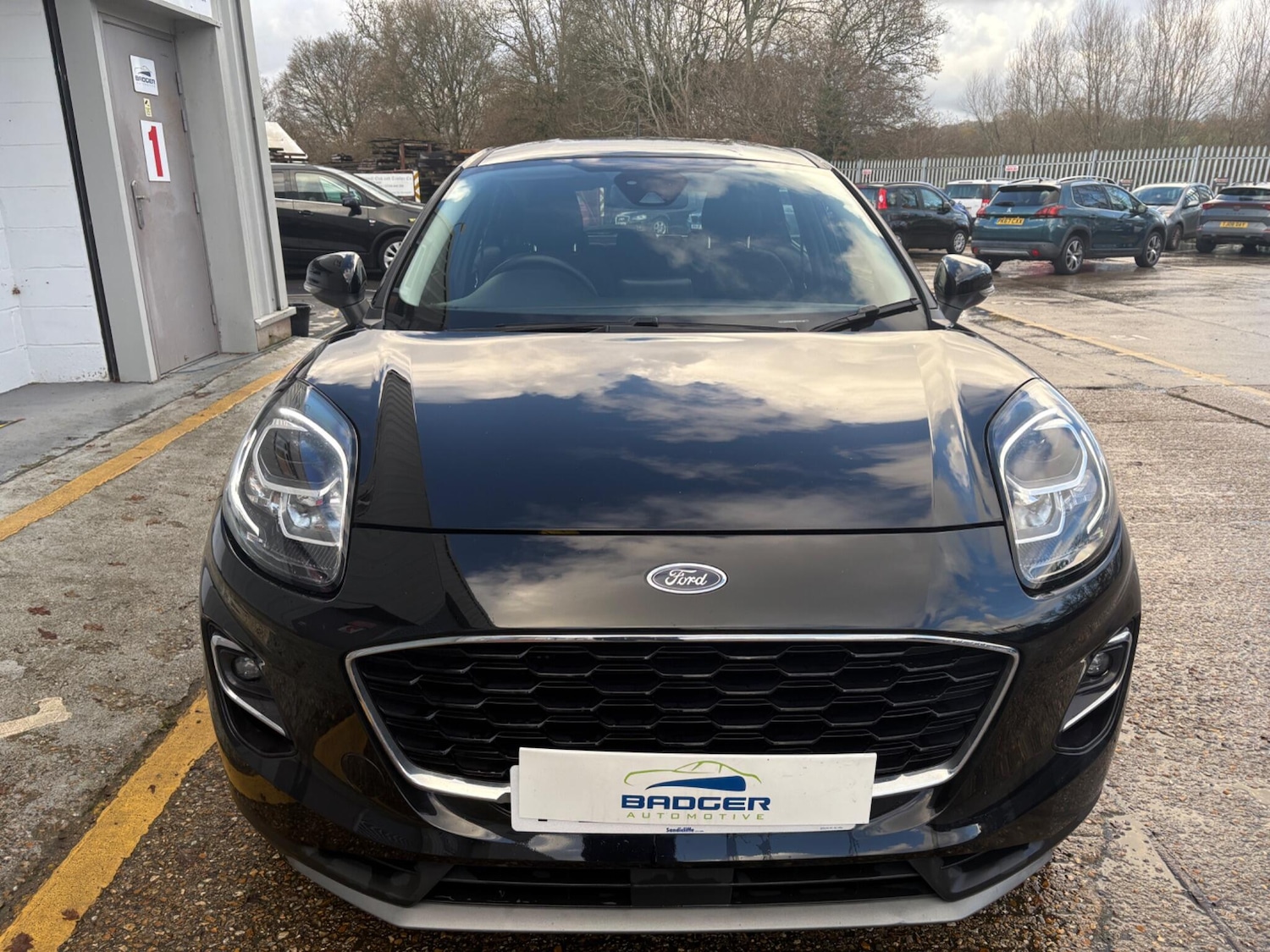 Used Ford Puma 2024 for sale - 76742782: Photo 2