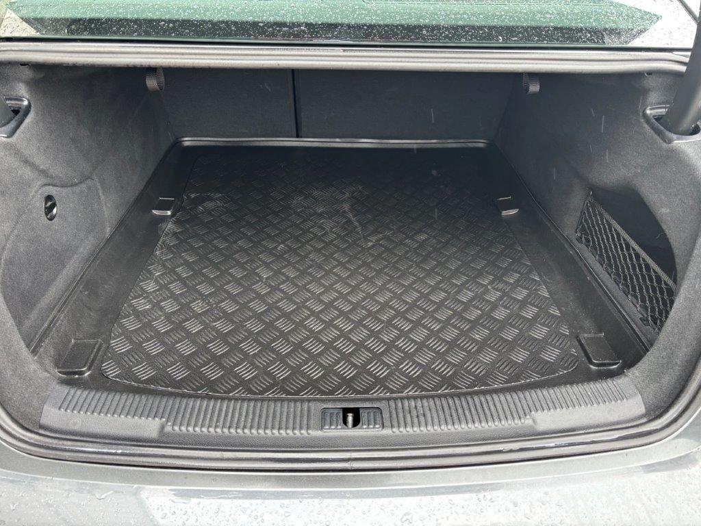 Vehicle 44