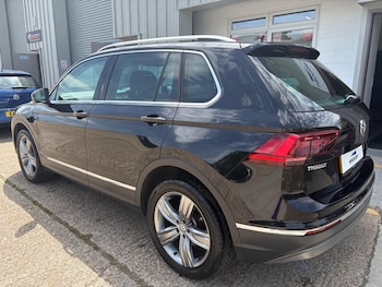 Used Volkswagen Tiguan 2017 for sale - 78922477: Photo