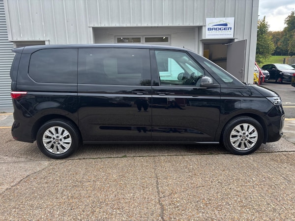 Used Volkswagen Multivan 2024 for sale - 76270779: Photo 10