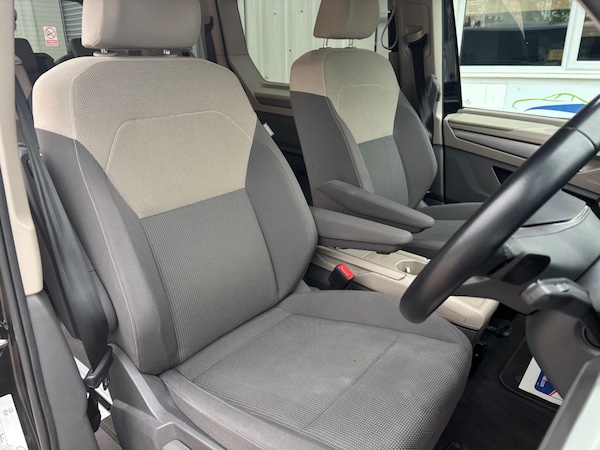 Used Volkswagen Multivan 2024 for sale - 76270779: Photo 17