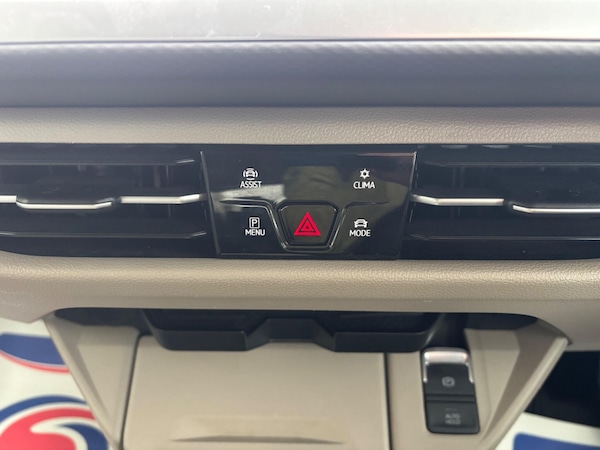 Used Volkswagen Multivan 2024 for sale - 76270779: Photo 29