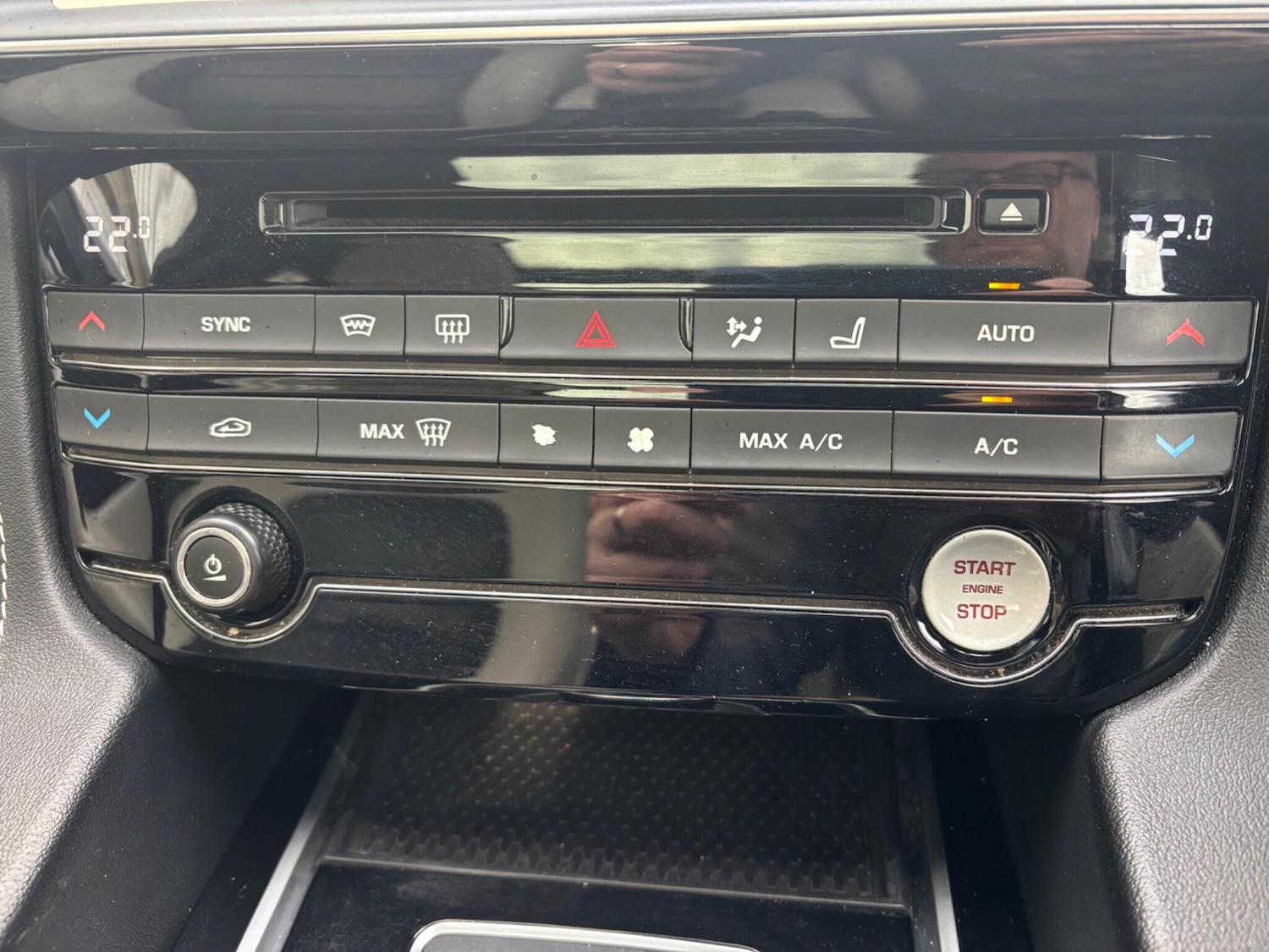 Used Jaguar F-Pace 2017 for sale - 76619634: Photo 31