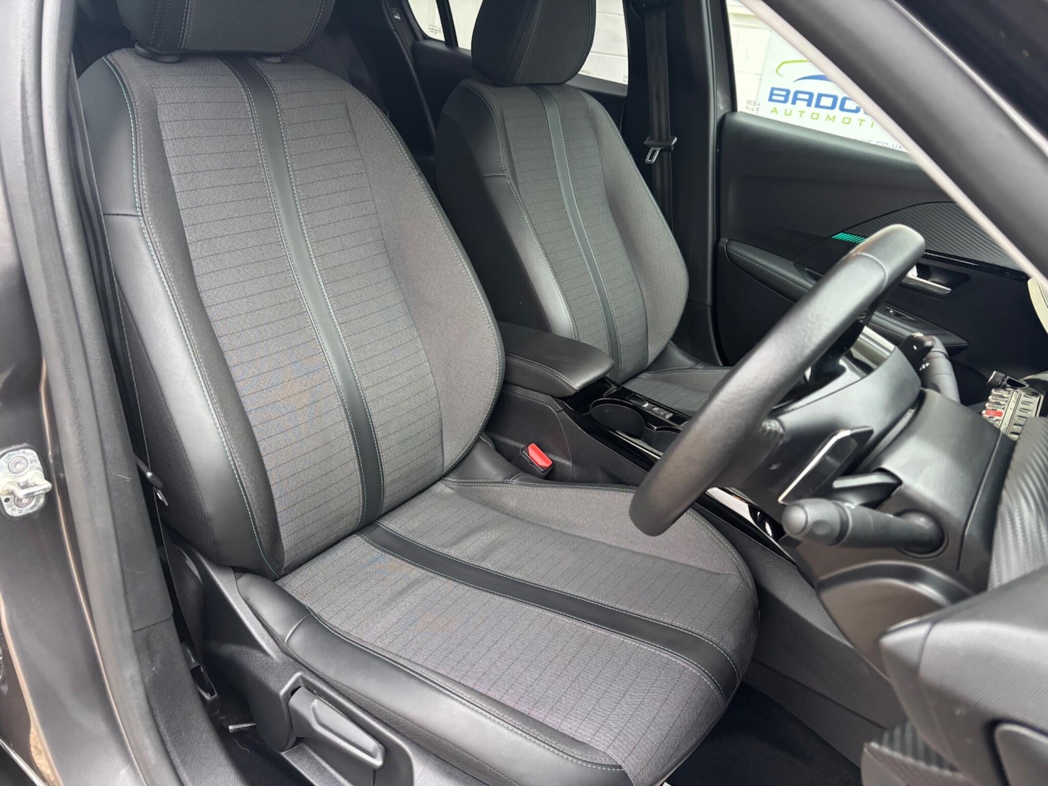 Used Peugeot 208 for sale - 77267467: Photo 17