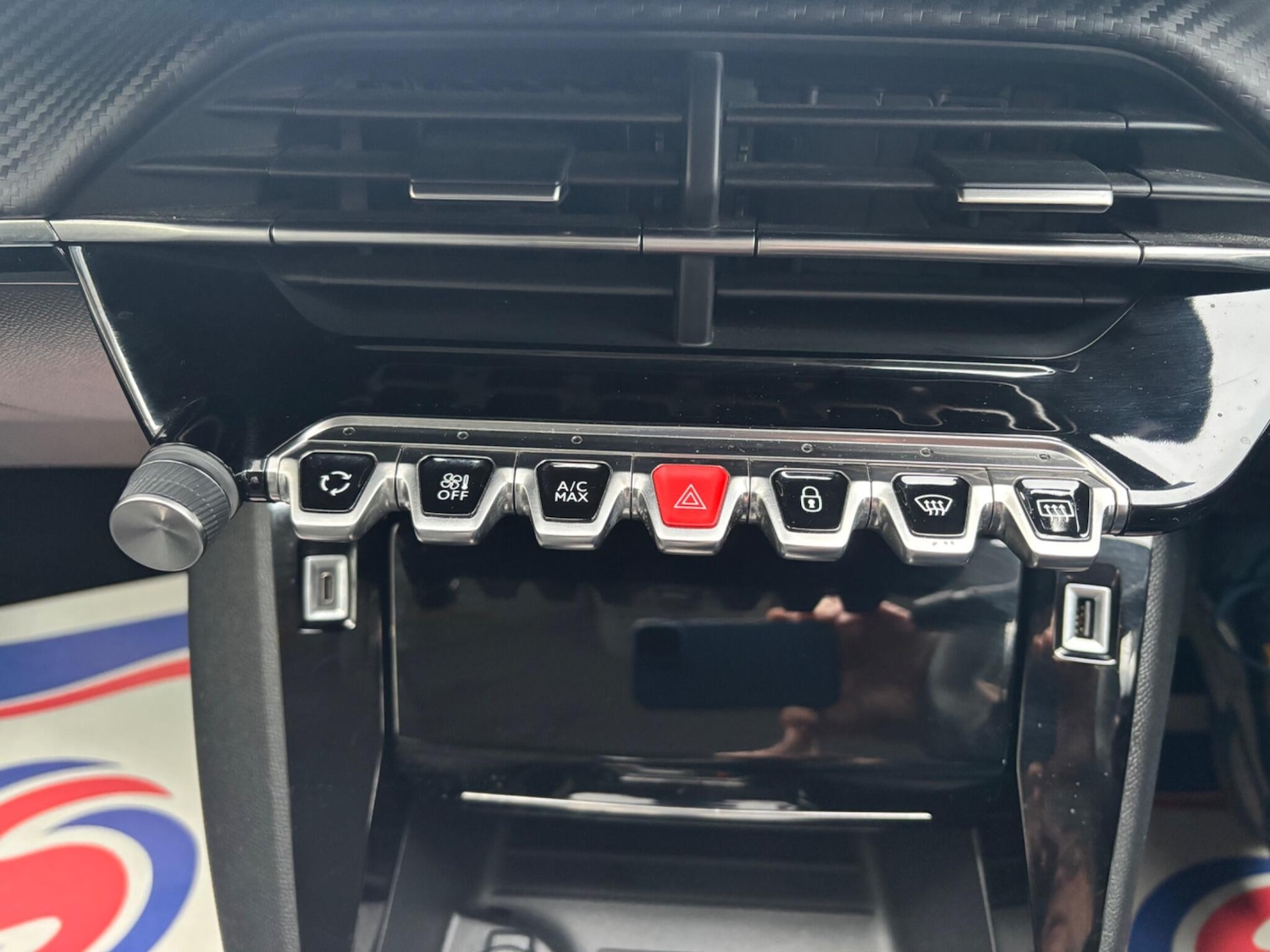 Used Peugeot 208 for sale - 77267467: Photo 26