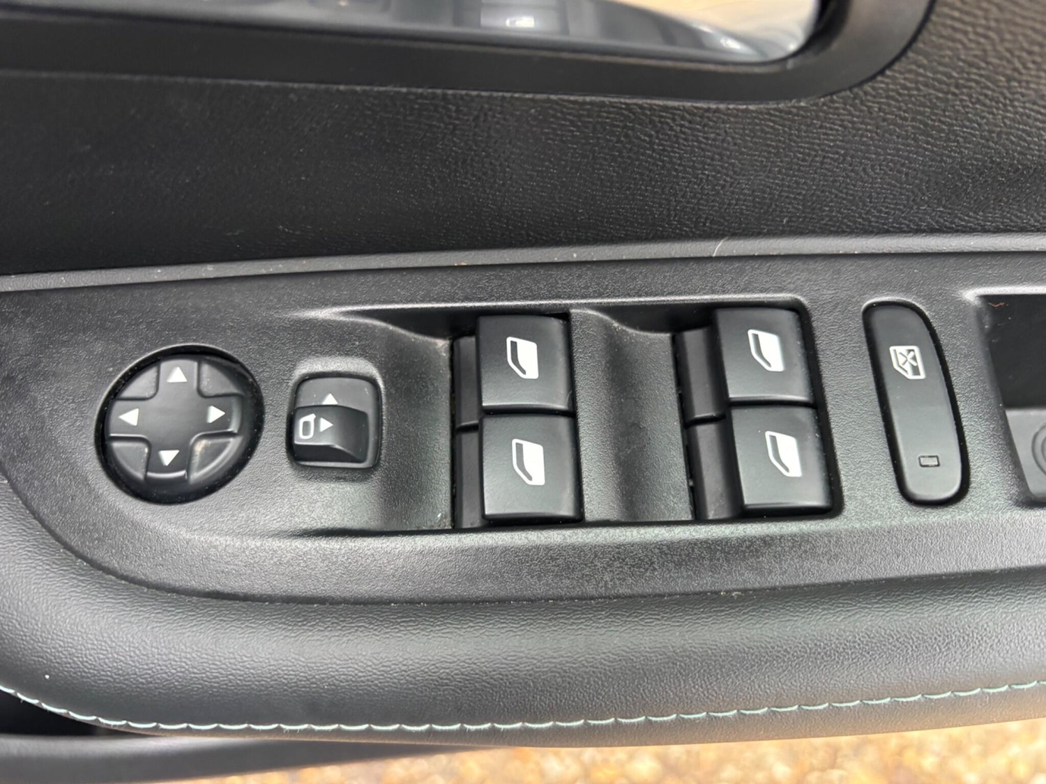 Used Peugeot 208 for sale - 77267467: Photo 37