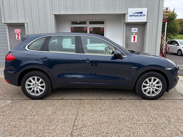 Used Porsche Cayenne 2013 for sale - 76200001: Photo 10