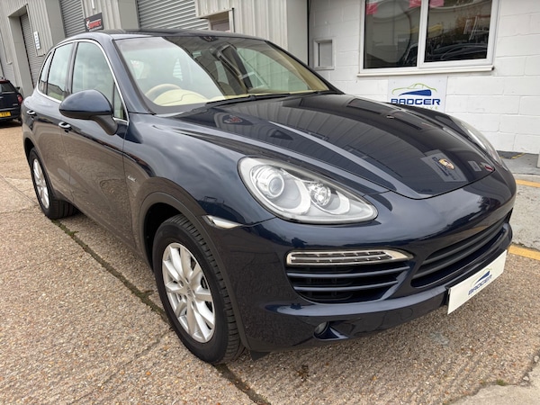 Used Porsche Cayenne 2013 for sale - 76200001: Photo 11
